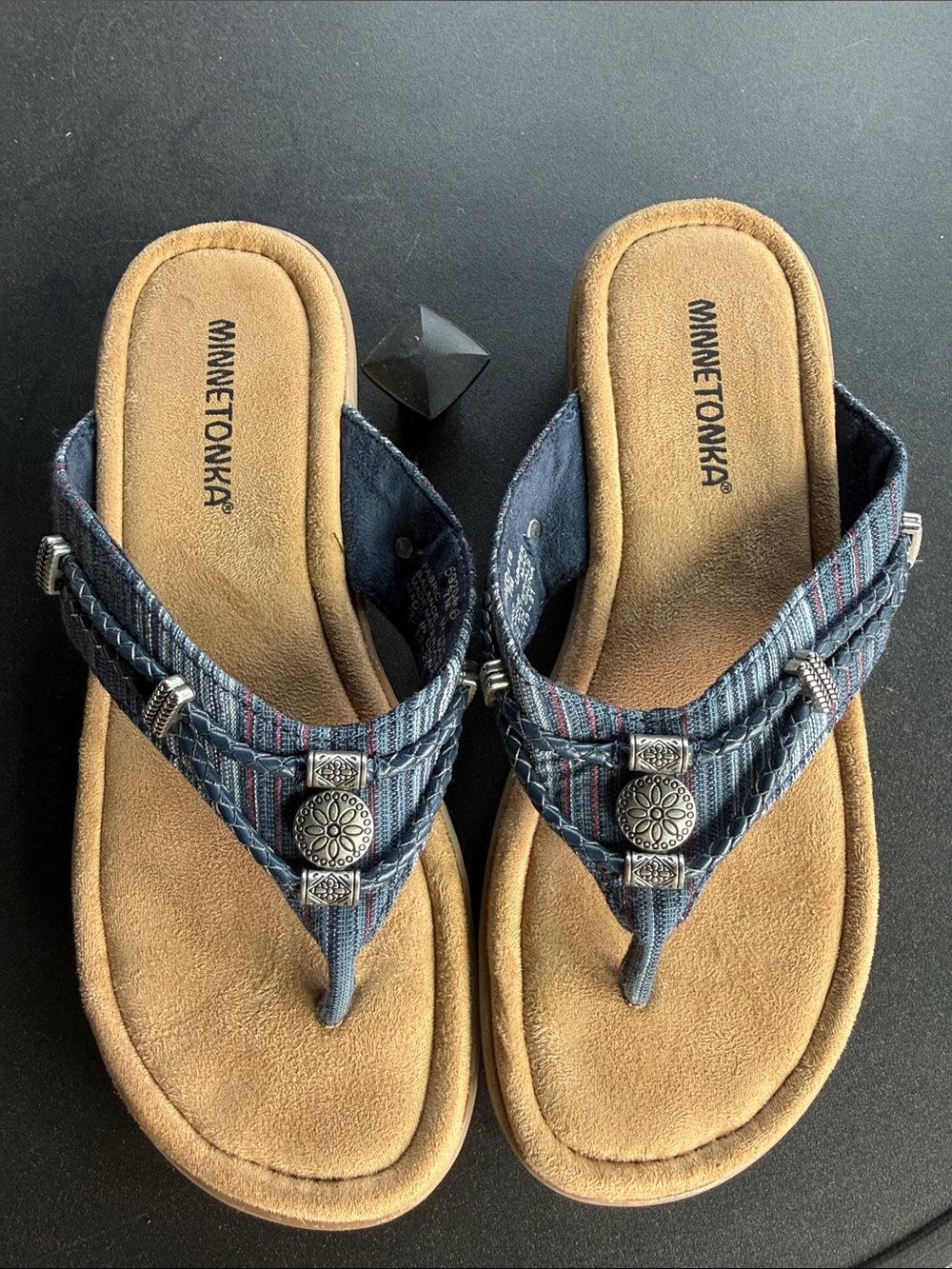 Minnetonka Blue Striped Fabric Thong Sandals with Silver Conchos
